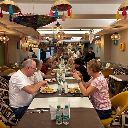 Hotel Oxmo Delhi Airport With Free Airport Transsfer นิวเดลี ภายนอก รูปภาพ
