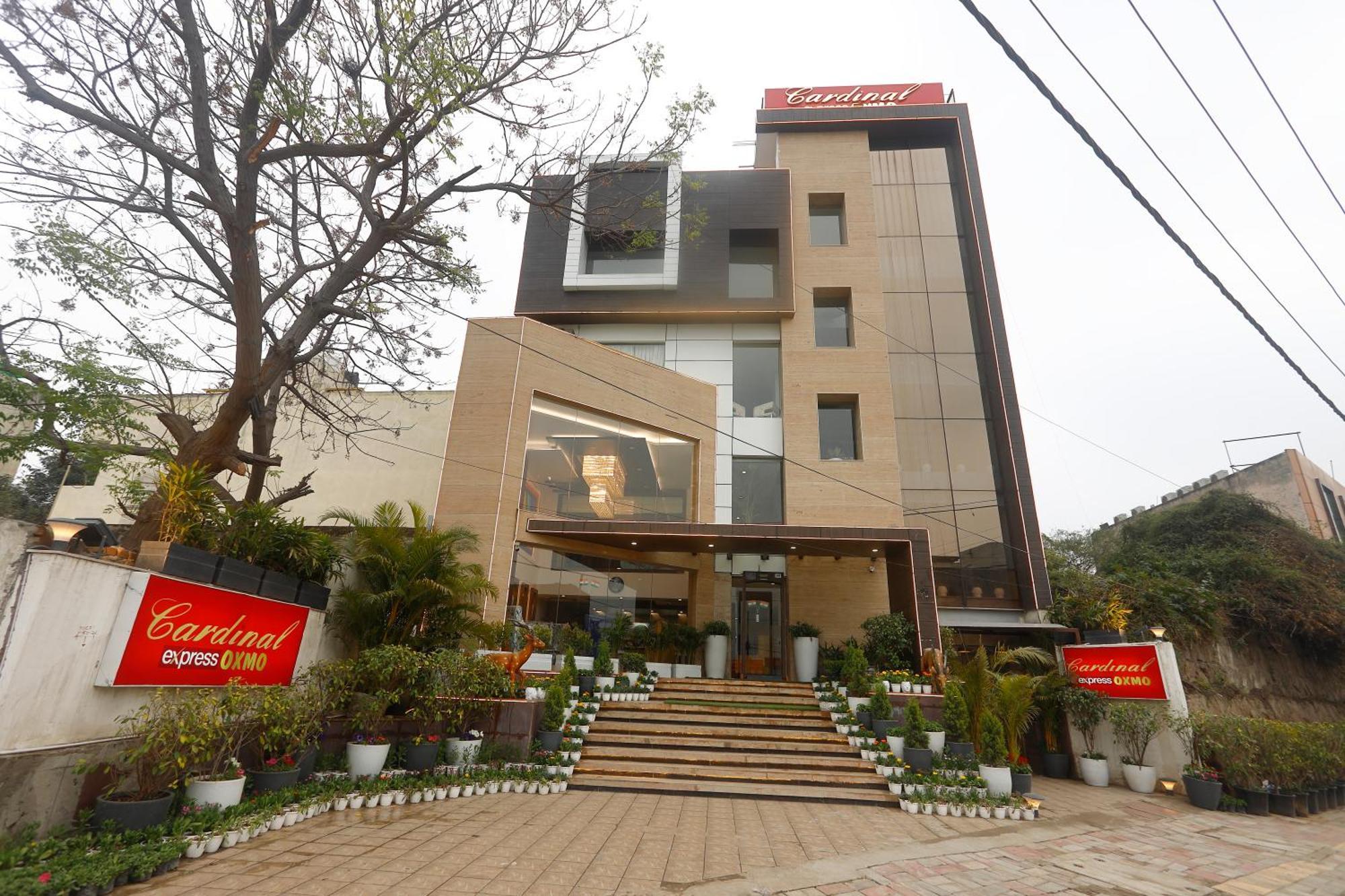 Hotel Oxmo Delhi Airport With Free Airport Transsfer นิวเดลี ภายนอก รูปภาพ