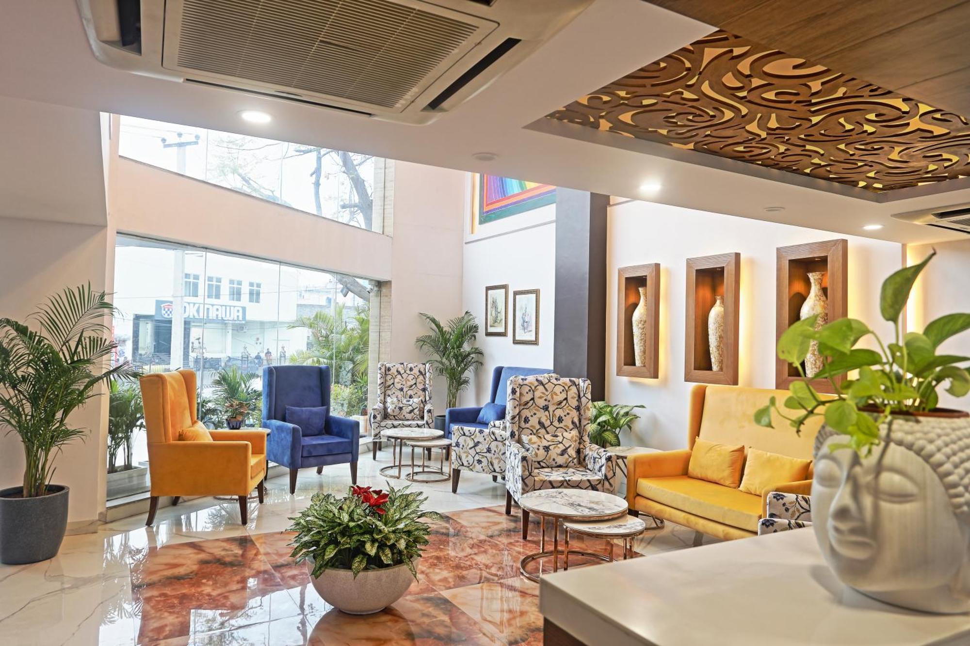 Hotel Oxmo Delhi Airport With Free Airport Transsfer นิวเดลี ภายนอก รูปภาพ