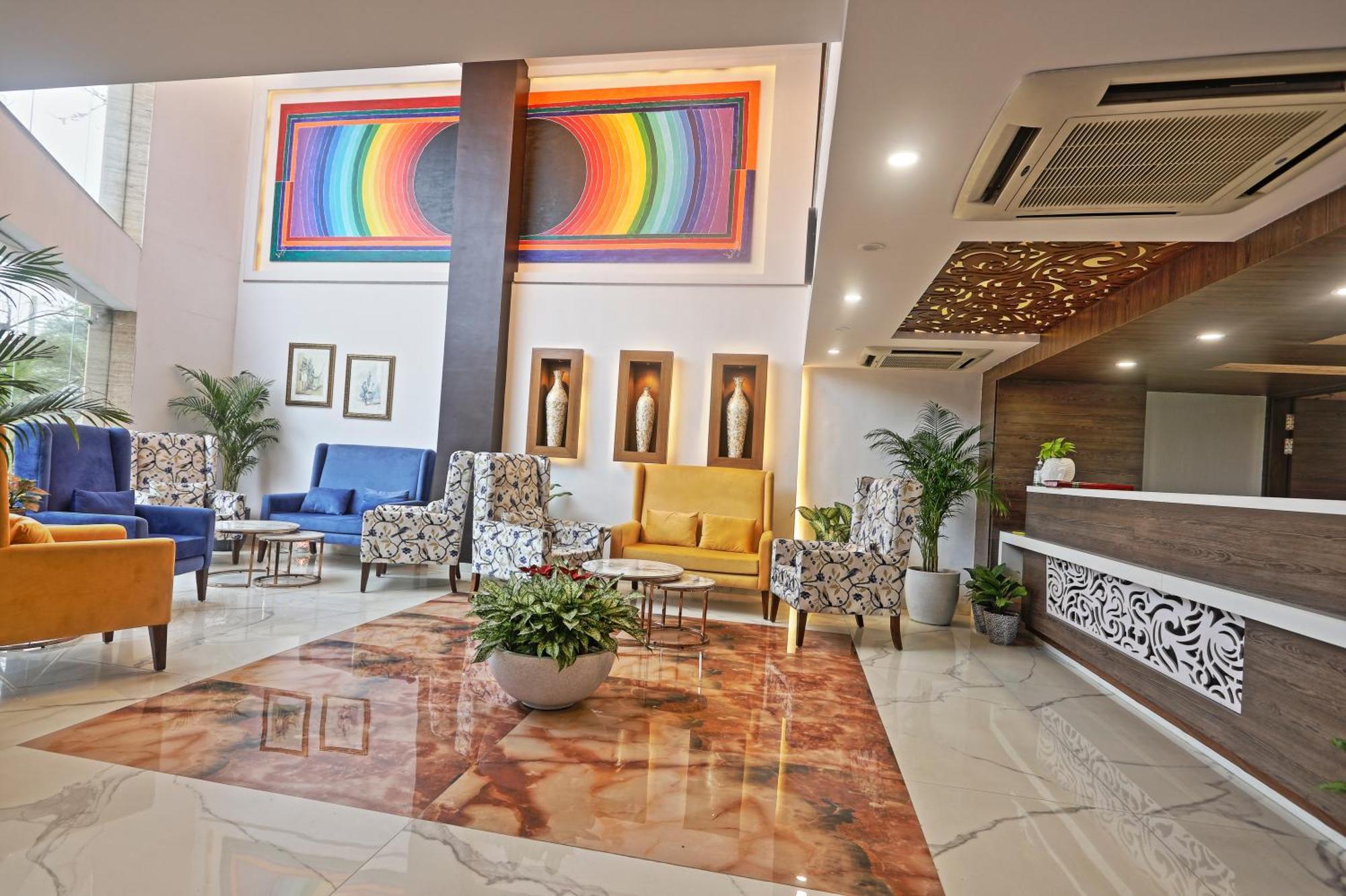 Hotel Oxmo Delhi Airport With Free Airport Transsfer นิวเดลี ภายนอก รูปภาพ