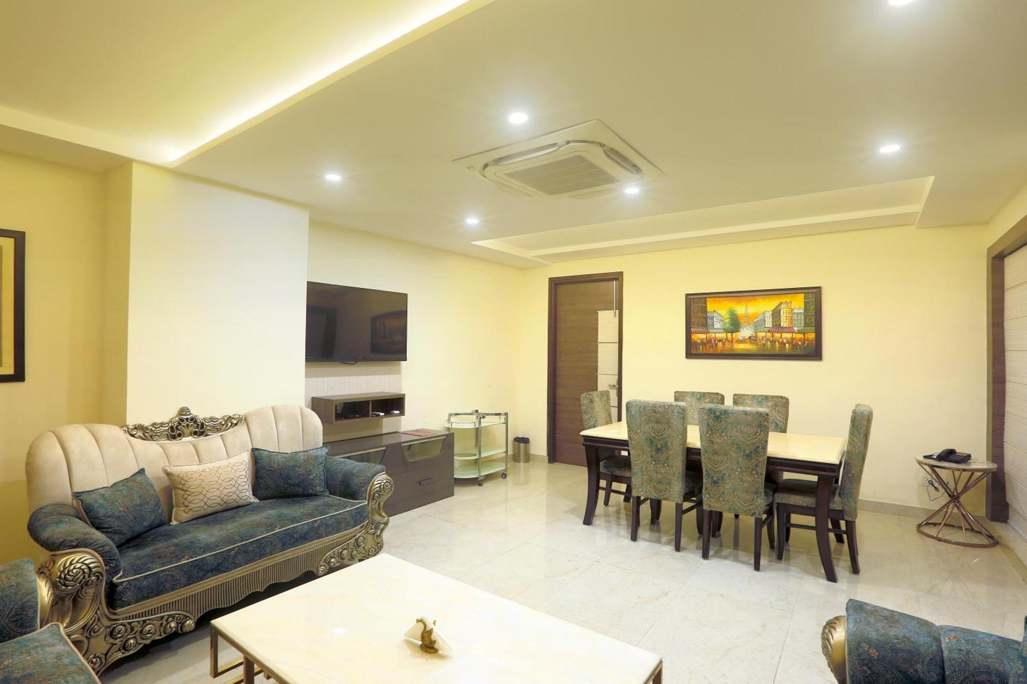 Hotel Oxmo Delhi Airport With Free Airport Transsfer นิวเดลี ภายนอก รูปภาพ