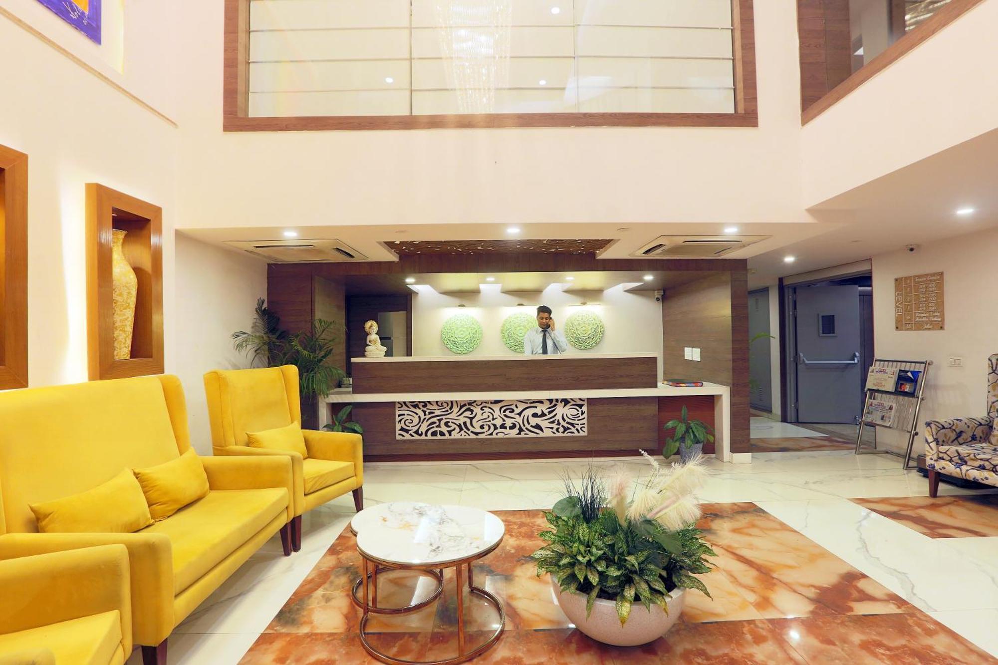 Hotel Oxmo Delhi Airport With Free Airport Transsfer นิวเดลี ภายนอก รูปภาพ
