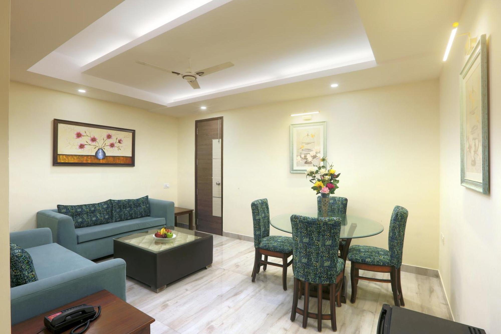Hotel Oxmo Delhi Airport With Free Airport Transsfer นิวเดลี ภายนอก รูปภาพ