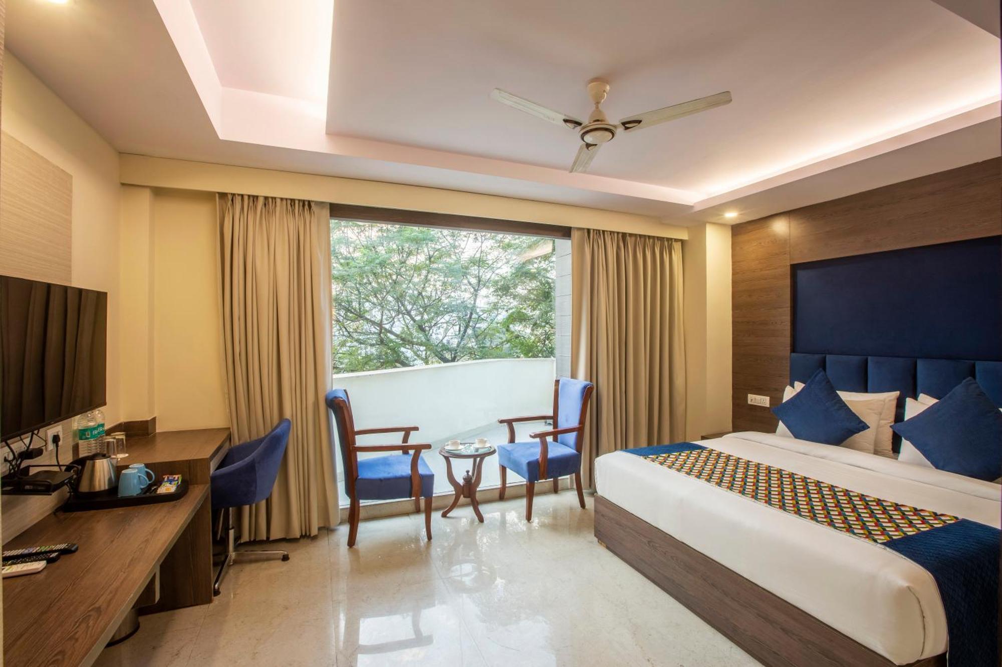 Hotel Oxmo Delhi Airport With Free Airport Transsfer นิวเดลี ภายนอก รูปภาพ